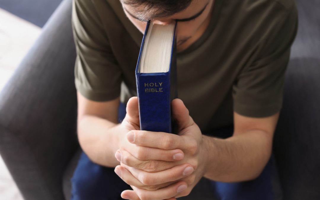 DANS MON RÊVE UNE VOIX FORTE NOUS DISAIT REPENTEZ-VOUS ET TOURNER VOS CŒURS VERS DIEU